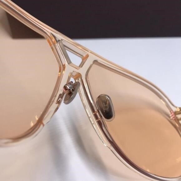 New Authentic Tom Ford FT1061 54E Bertrand Aviator Sunglasses – Luxury Designer - Picture 10 of 11